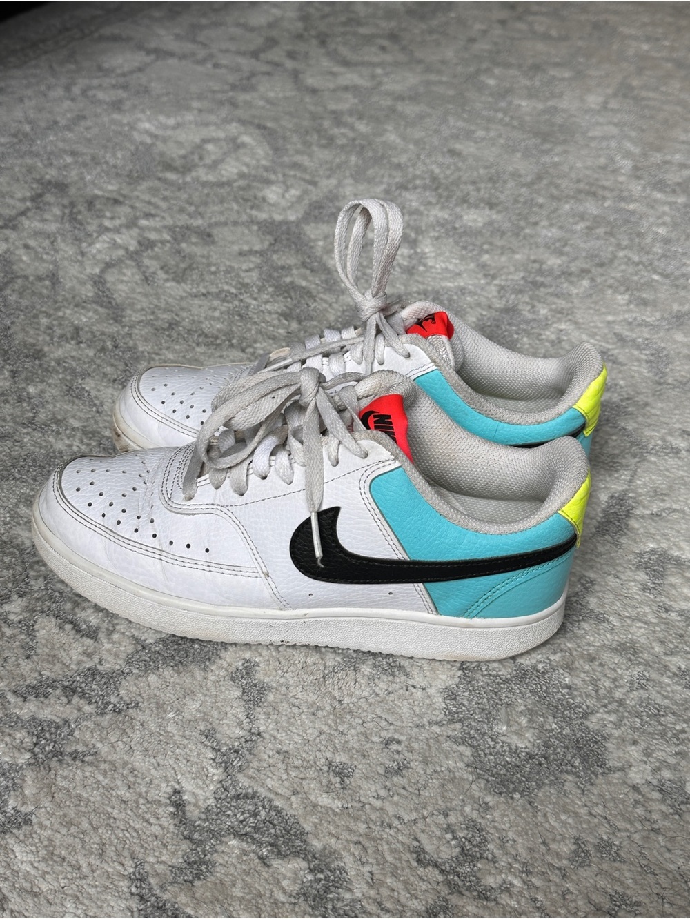 Nike Low-Top Sneakers in White, Turquoise, Black & Neon Yellow